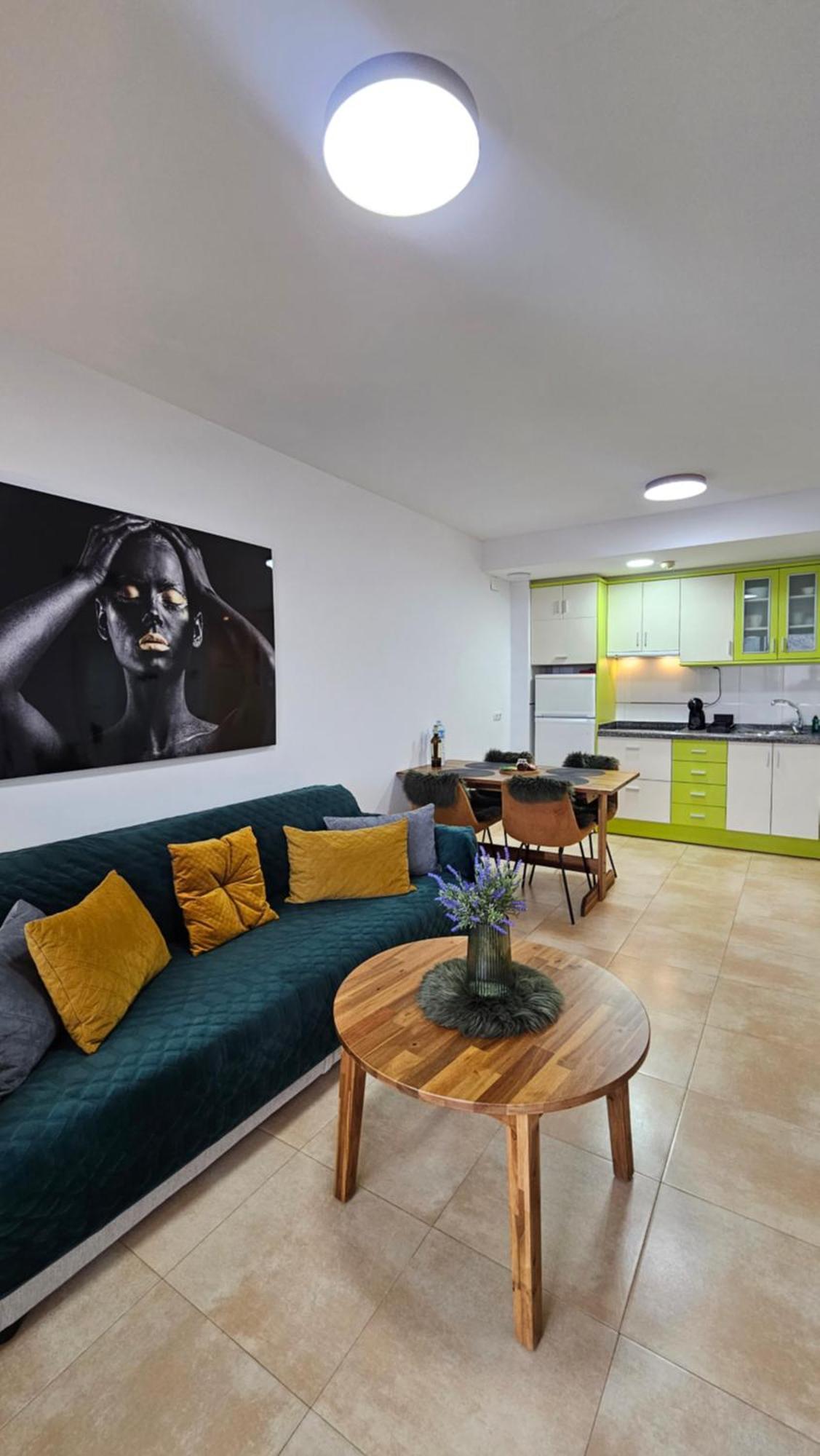 Esmeralda Suites Sunrise Con Piscina Calpe Esterno foto