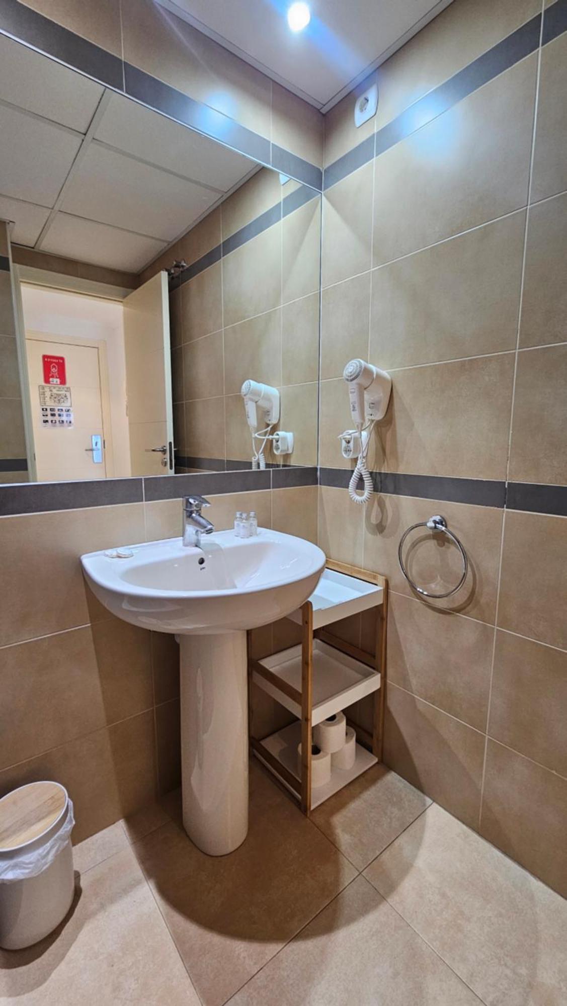 Esmeralda Suites Sunrise Con Piscina Calpe Esterno foto